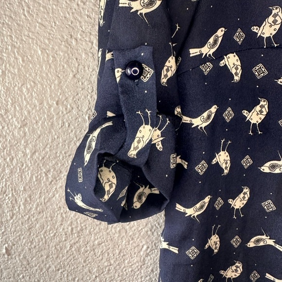 Lily Rose Dress size small, navy blue with birds, 3/4 length sleeves - Picture 4 of 5
